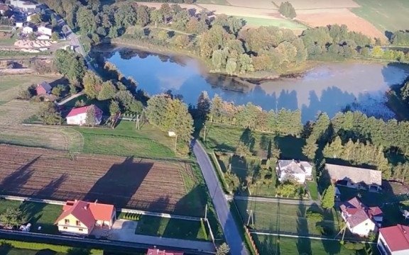 Grojec spod chmur – FILM