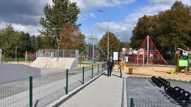 Skatepark gotowy – FOTO