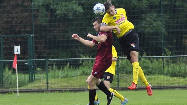 Korona wygrała derby z Iskrą. Trzy bramki Tyrana