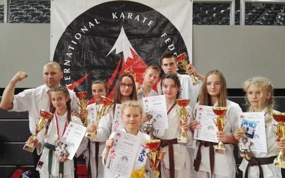 Udanie rozpoczęli sezon