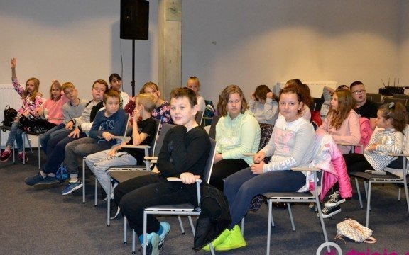 Katarzyna Ryrych o książce “Apoketer” – FILM, FOTO