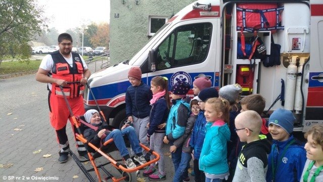 Poznali zawód ratownika medycznego – FOTO