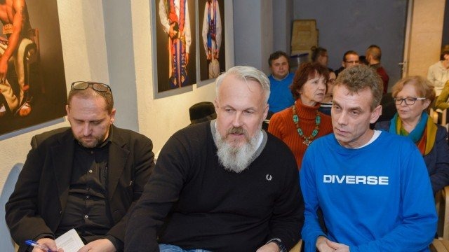 Powstał przewodnik po cmentarzu żydowskim – FOTO