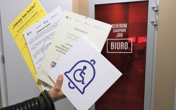 Kolejny sklep przyjazny osobom z niepełnosprawnościami