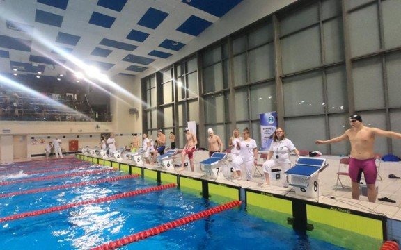 Pływacy szlifowali formę – FOTO