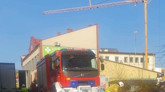 Utrudnienia na krajówce przez butelki po piwie – FOTO