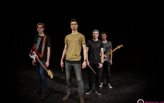 “Wspomnienia” Deep Shadow już dostępne – FILM