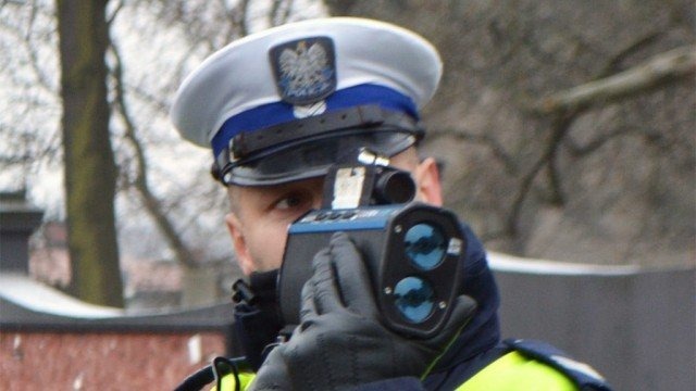 Wiek senioralny, rozum gówniarza