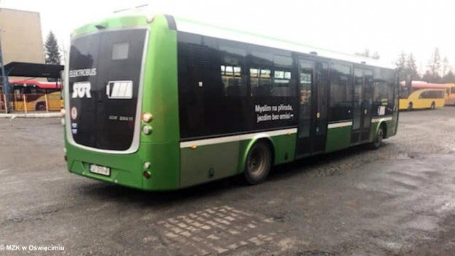 Elektryczny, czeski SOR jeździ po ulicach – FOTO