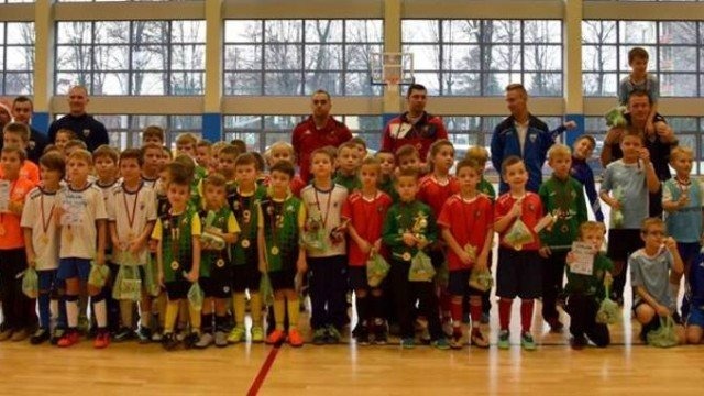 Drużyny z 48 klubów z Małopolski i Śląska zagrały w turniejach mikołajkowych