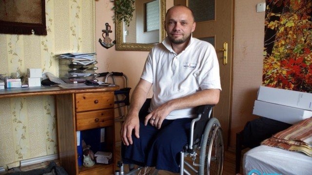 Wesoły Smoczek czeka na każdą złotówkę