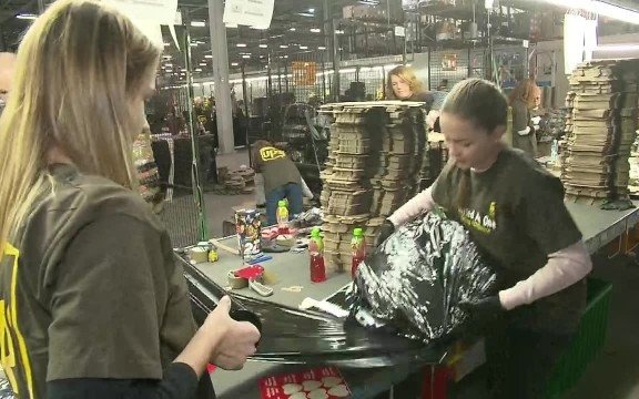 Owsiak: “Gramy dla dzieci małych i bez focha” – FILM