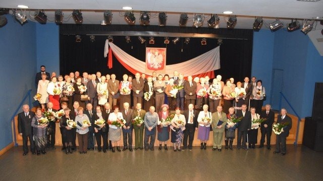 Złote, diamentowe i żelazne gody w Chełmku – FOTO