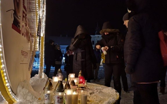 Mieszkańcy Oświęcimia żegnają prezydenta Gdańska – FILM