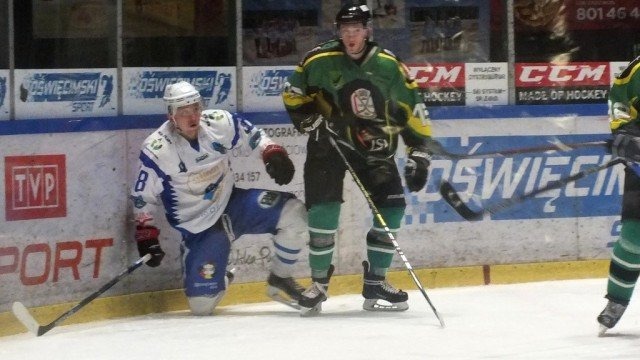 Unia wywalczyła punkt w meczu z GKS Tychy – FILM