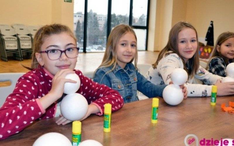 ODK na Zasolu rozpoczął działalność od zajęć dla dzieci – FILMY, FOTO