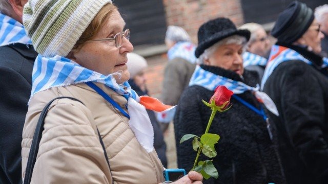 Słowa nienawiści zatruwają wyobraźnię i otępiają sumienia – FILM, FOTO
