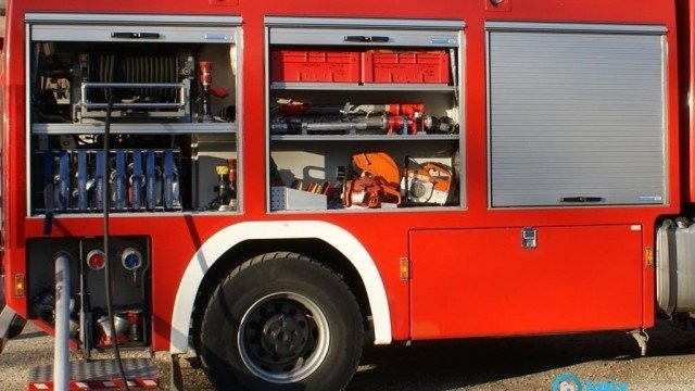 Pożar w stolarni. Jedna osoba ranna