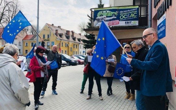 Wszyscy ludzie będą braćmi – FILM, FOTO