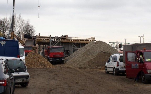 Trwa budowa nowego dworca kolejowego