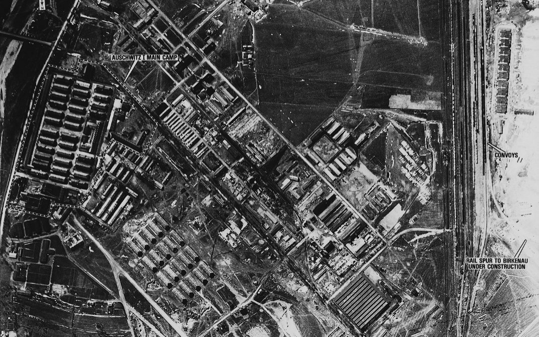 Pierwsze lotnicze zdjęcia Auschwitz-Birkenau