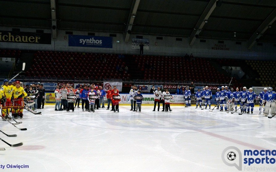 Otwarcie Mistrzostw Polski Oldboys w Hokeju na Lodzie – FILM, FOTO
