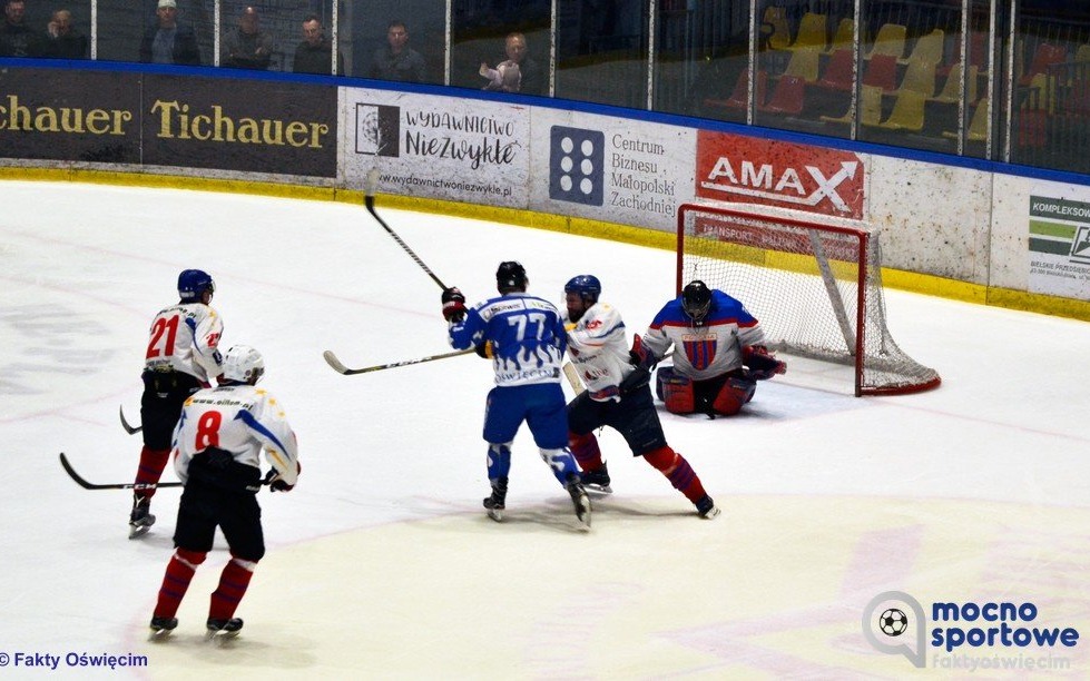 Old Boys Oświęcim zawalczy o trzecie miejsce – FOTO