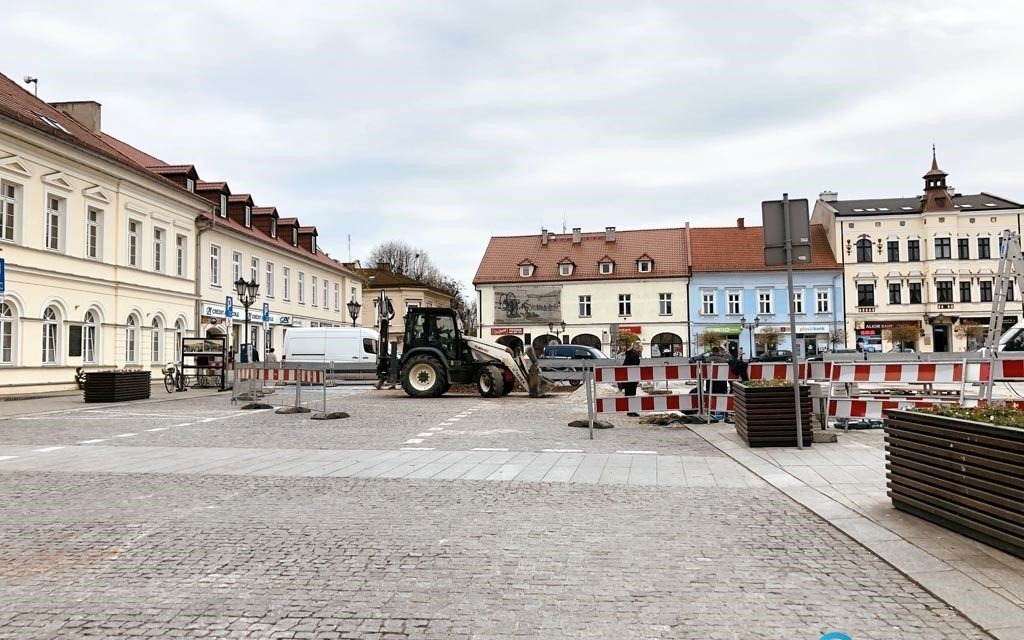Utrudnienia na rynku w Oświęcimiu nadal trwają