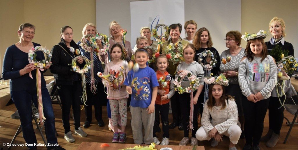 Mali i duzi tworzyli wielkanocne ozdoby – FOTO