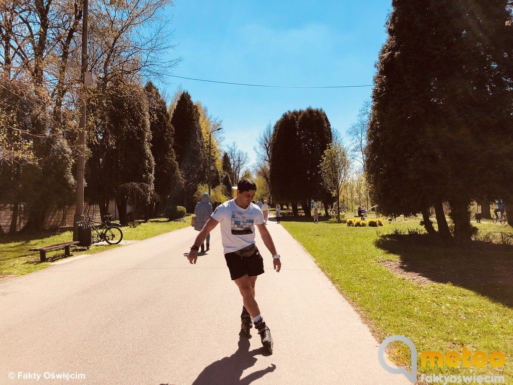 Słoneczna niedziela na Bulwarach – FOTO