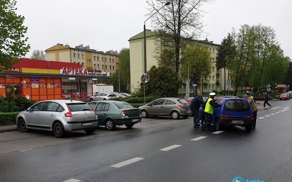 Stłuczka mercedesa i fiata seicento