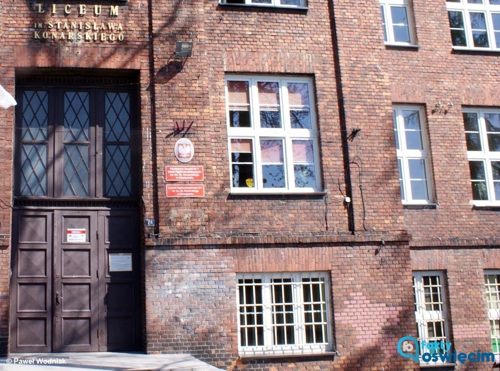 Fałszywe alarmy bombowe w powiecie