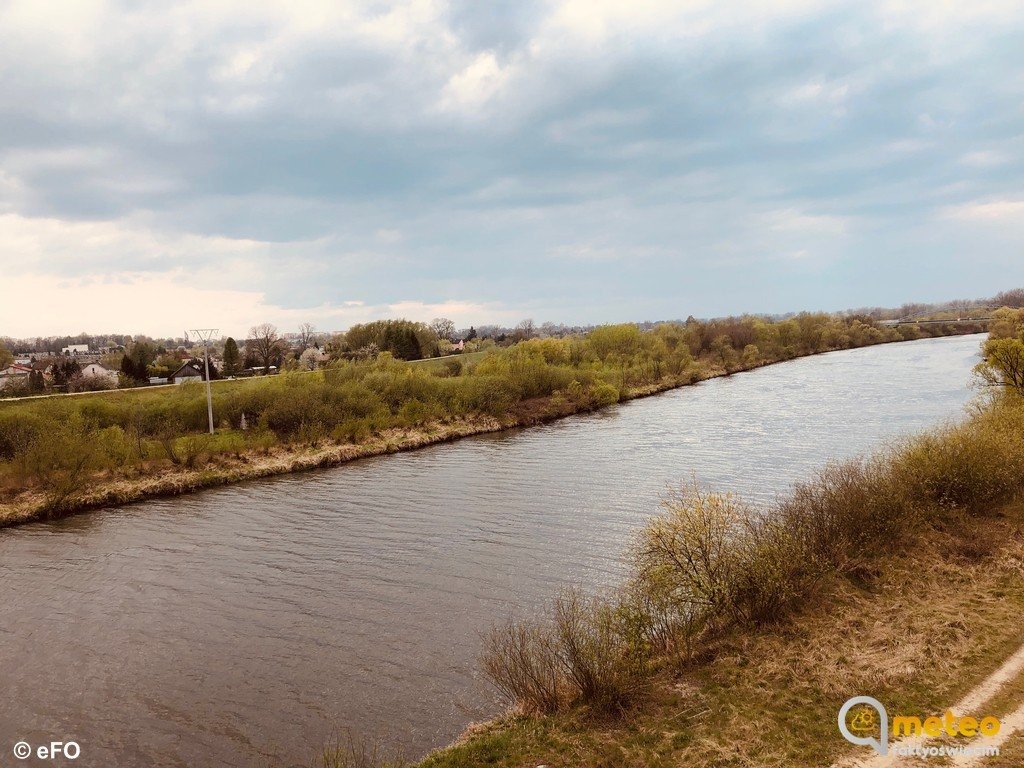 Ulewny deszcz. Alerty IMGW