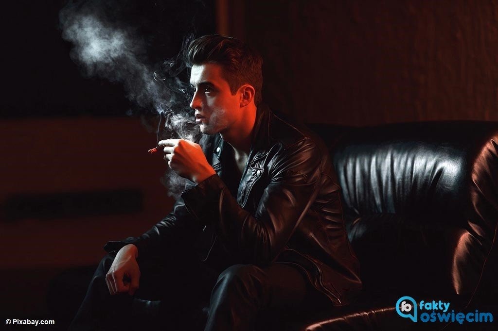 Ścigali nastolatka, który pojechał po papierosy