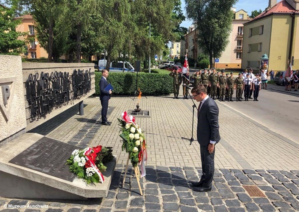 Dzisiaj rocznica przybycia pierwszego transportu do Auschwitz