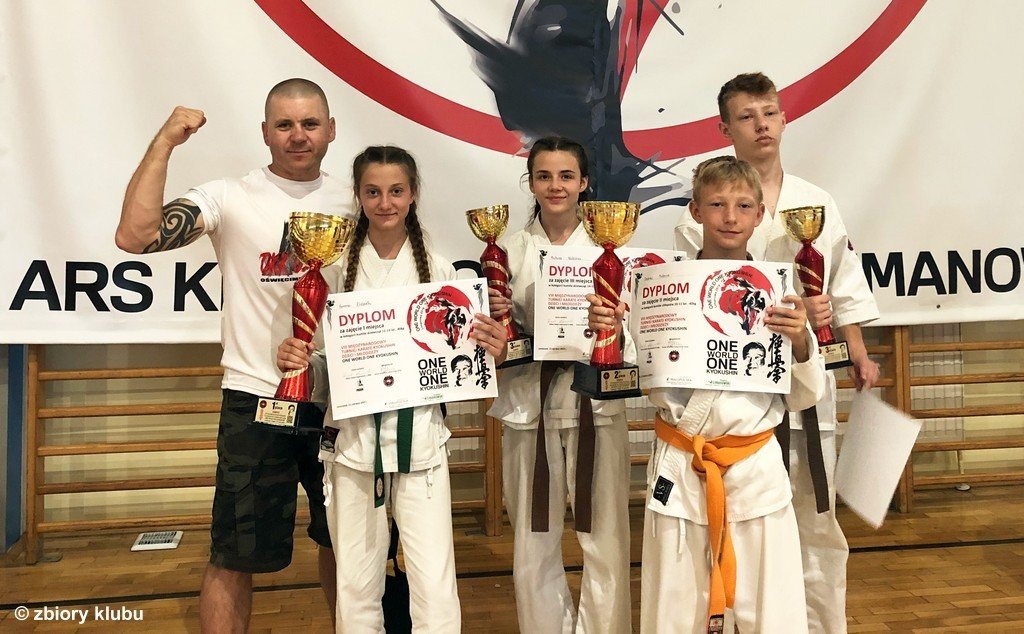 Medalowe zakończenie sezonu – FOTO