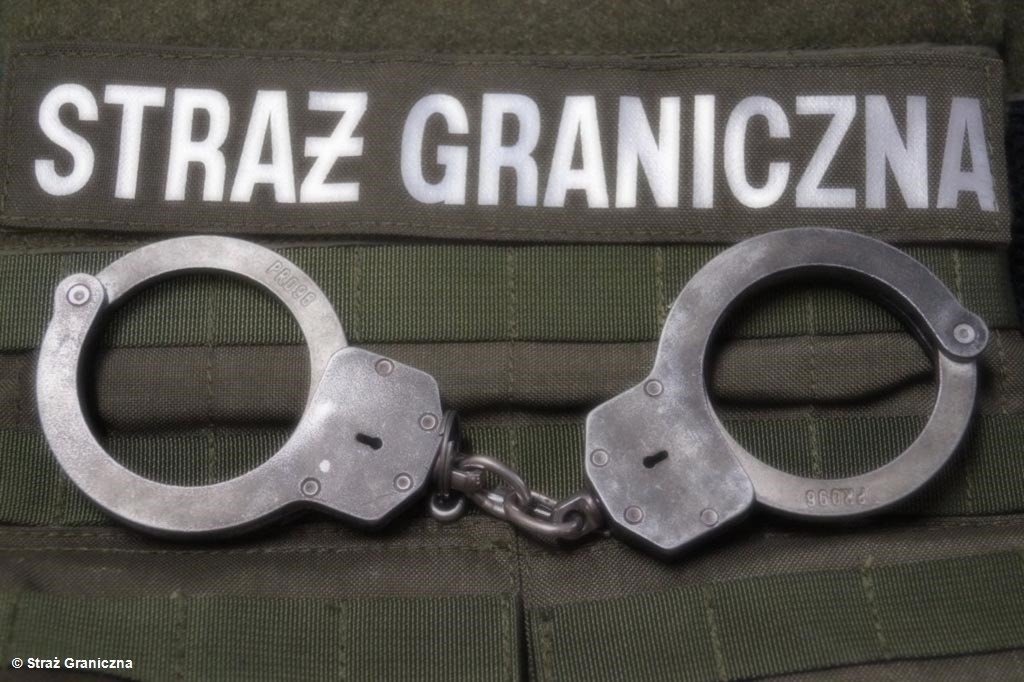 Z lotniska do prokuratury i za kratki