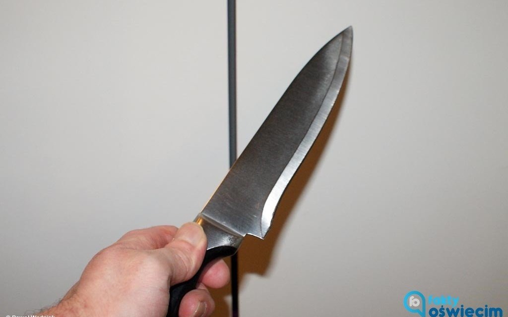 Pociął ich nożem, bo zwrócili mu uwagę