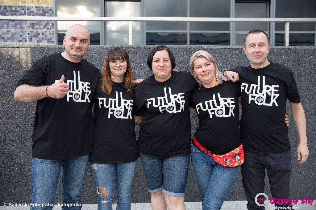 Gwiazdy folkloru na oświęcimskiej scenie – FOTO