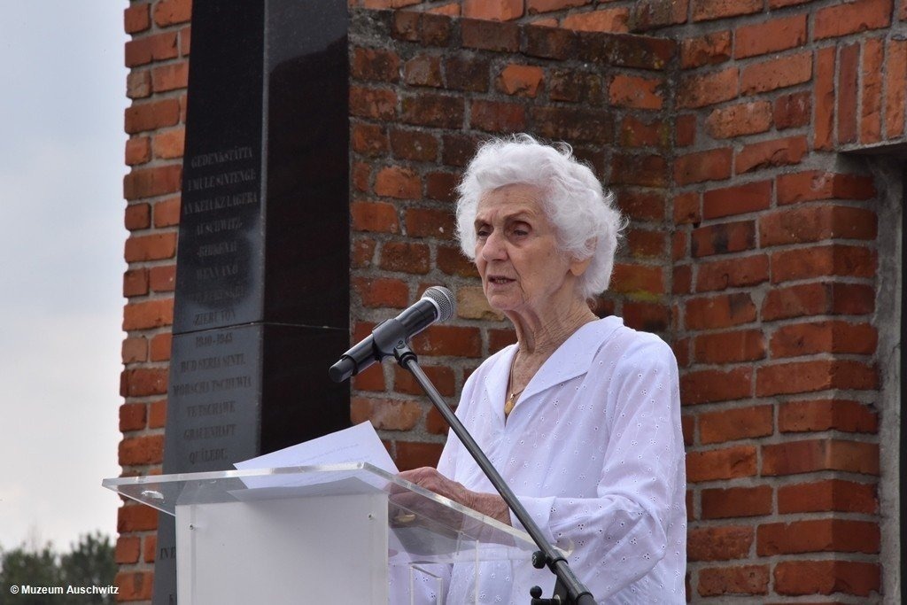 75 lat temu Niemcy zlikwidowali obóz cygański – FOTO