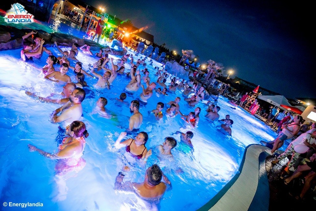 Zabaw się na wodnym parkiecie w Energylandii – FOTO