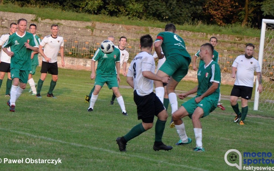 Bezbramkowy remis w Przeciszowie