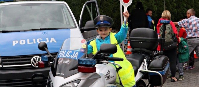 Policyjna Odyseja z eFO dla zdrowia i bezpieczeństwa – FLM, FOTO