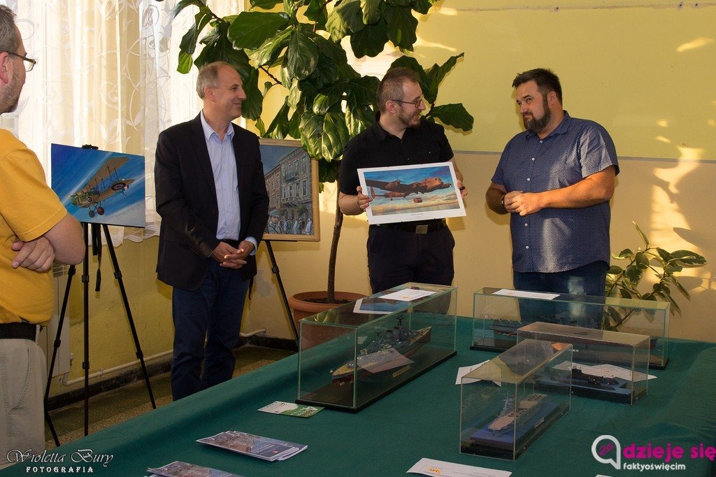 Wielka Wojna i Niepodległość w obrazach i grafice – FOTO