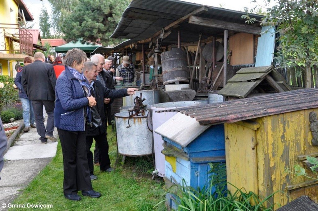 Goście z Polski odwiedzili grojecką pasiekę Malwa – FOTO