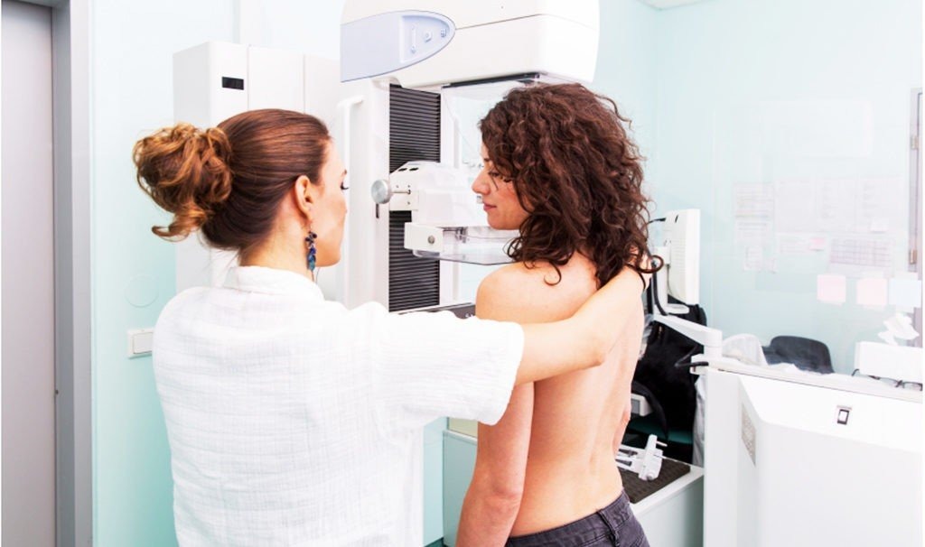 Zbadaj piersi. Mammobus stanie w dwóch miejscowościach