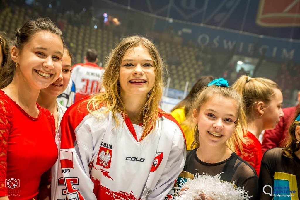 Mecz wygrała szóstka dzieciaków – FILMY, FOTO