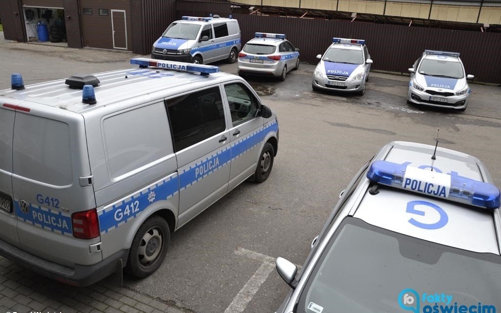 Bandyta napadł 70-latkę