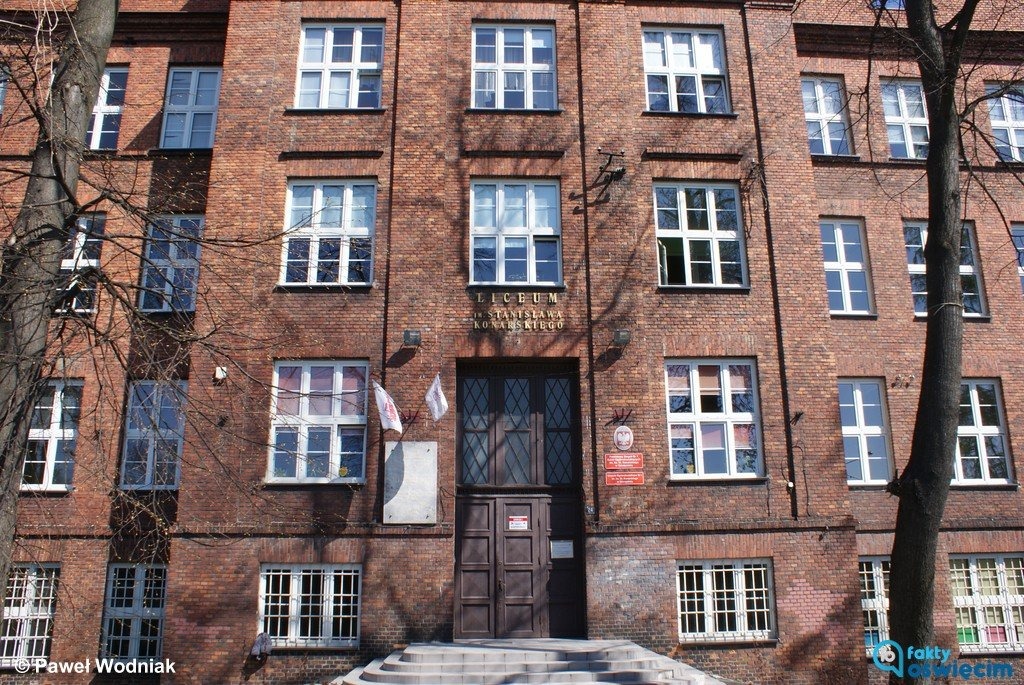 Wytykają błędy w programie stypendialnym