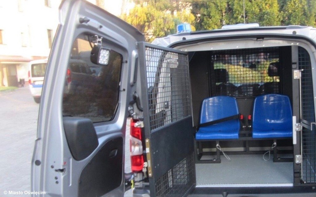 Nowy samochód dla strażników – FOTO